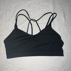 Black Old Navy strappy bra